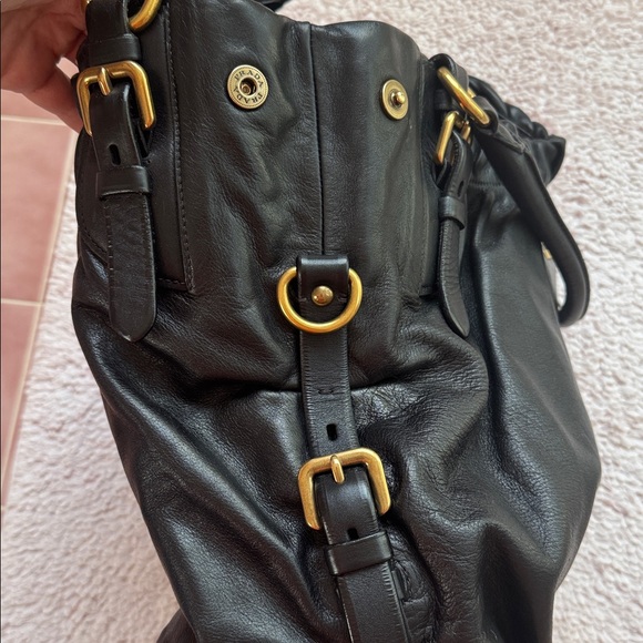 Prada black leather shoulder bag - Picture 7 of 9